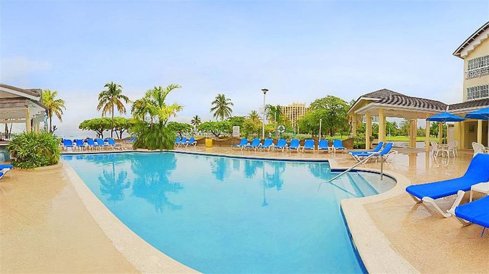 Rooms On The Beach Ocho Rios Exterior photo